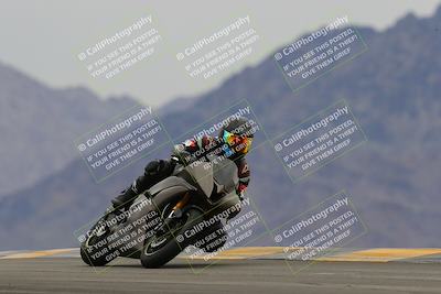 media/Jan-14-2023-SoCal Trackdays (Sat) [[497694156f]]/Turn 9 Set 2 (1130am)/